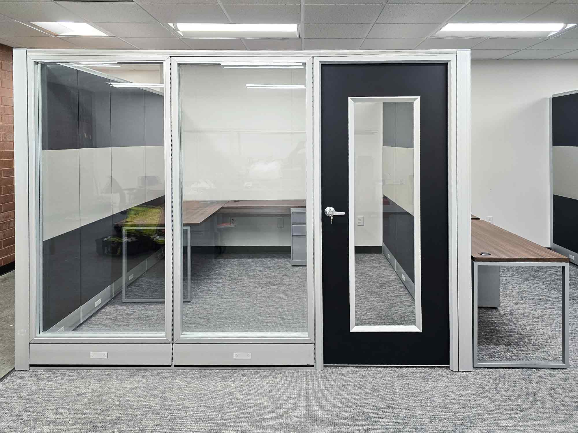 sapphire-wall-system-LightGauge-Installation-office-walls-with-lockable-door